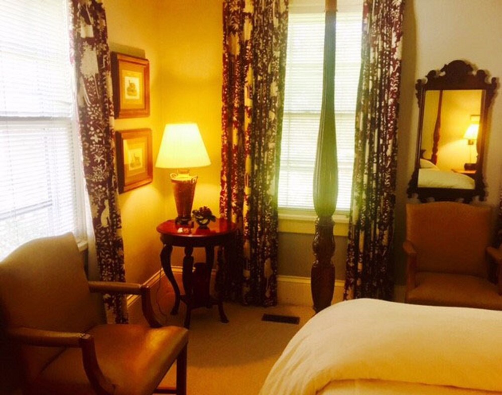 Morehead Inn - photo 10