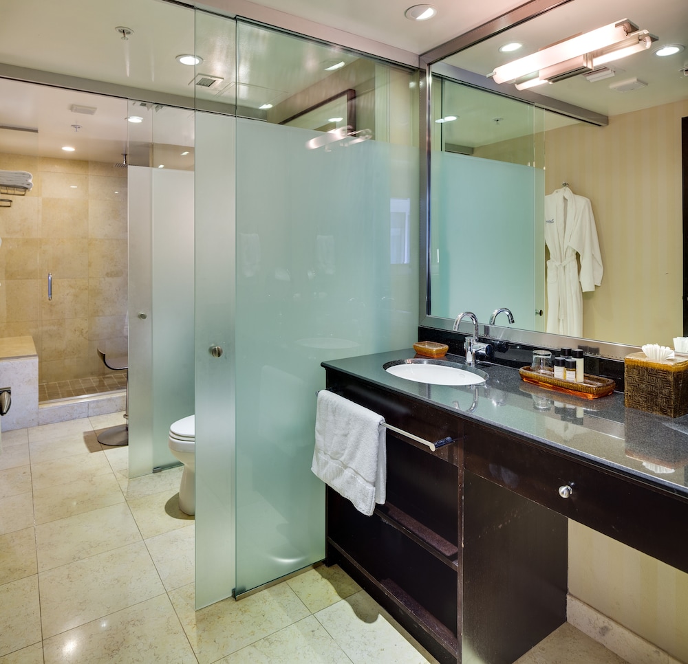 SBV Luxury Ocean Hotel Suites - photo 13