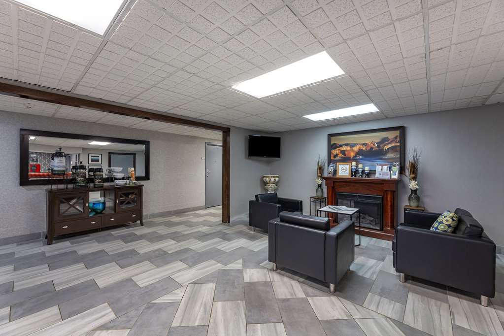 Quality Inn Austintown Youngstown West - photo 6