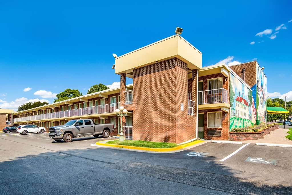 Quality Inn Mt. Vernon - photo 35