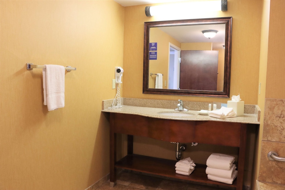 Hampton Inn & Suites Thibodaux - photo 33