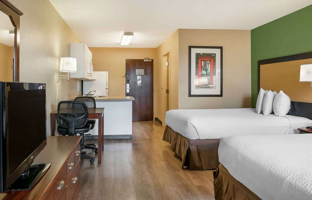 Extended Stay America Select Suites Detroit Sterling Heights - photo 22