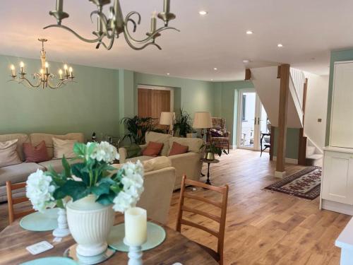 The Croft - carbon neutral hotel in Cowbridge