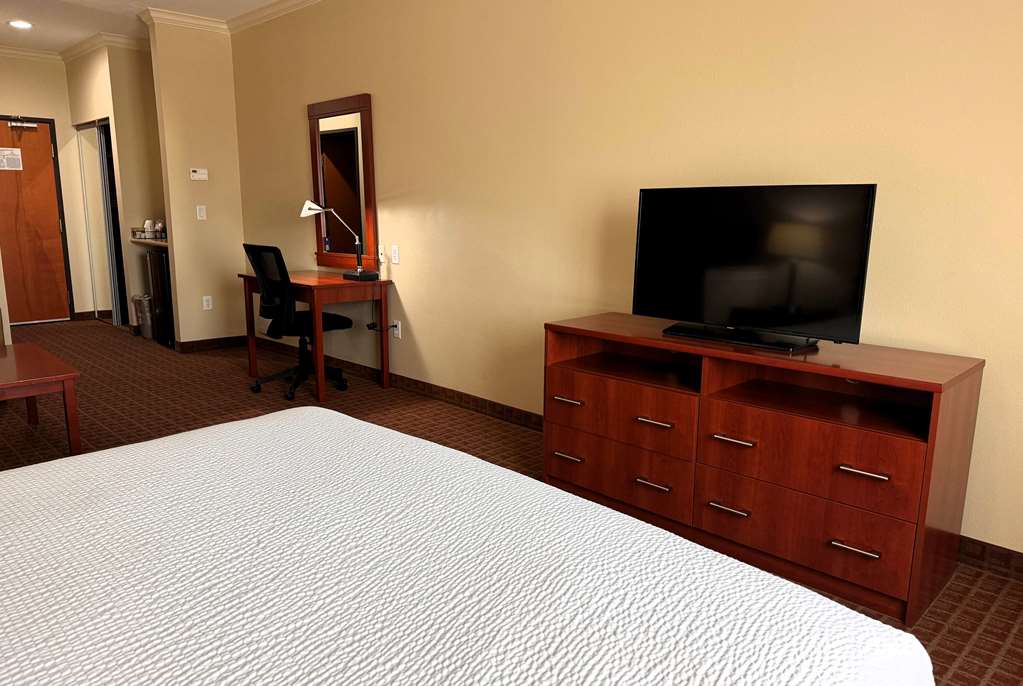 Ramada by Wyndham College Station - photo 27