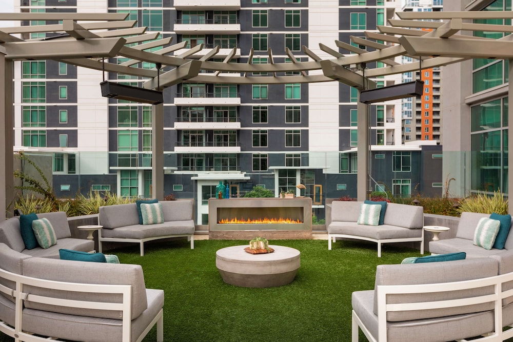 Carte Hotel San Diego Downtown Curio Collection by Hilton - photo 67