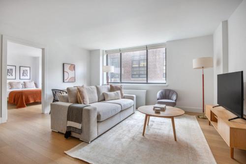 Chelsea 1br w doorman lounge nr food hall NYC 1196 — 4-Star Luxury Hotel in New York City, United States