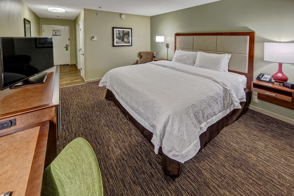 Hampton Inn Savannah I 95 North - photo 8