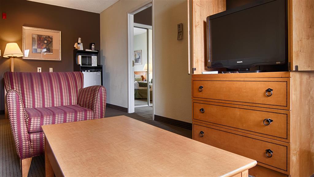 Best Western Plus Newport News Inn & Suites - photo 11