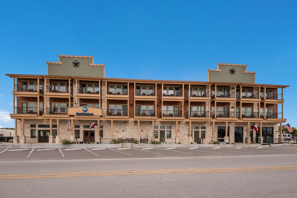 Best Western Bandera Suites & Saloon - photo 35