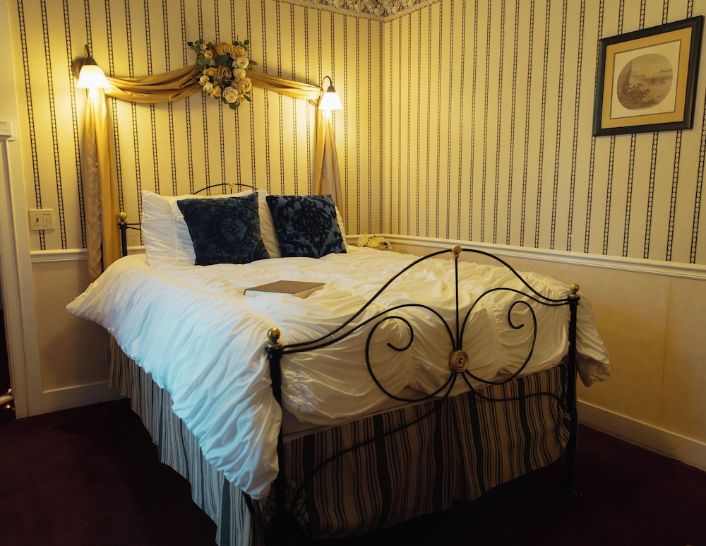 Julian Gold Rush Hotel - photo 6