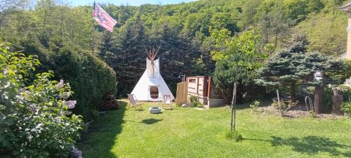 Tee pee u Honzíka - last minute hotel in Unknown City