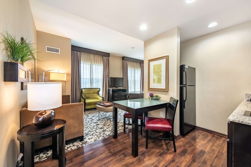 Homewood Suites by Hilton Oxnard Camarillo - photo 47