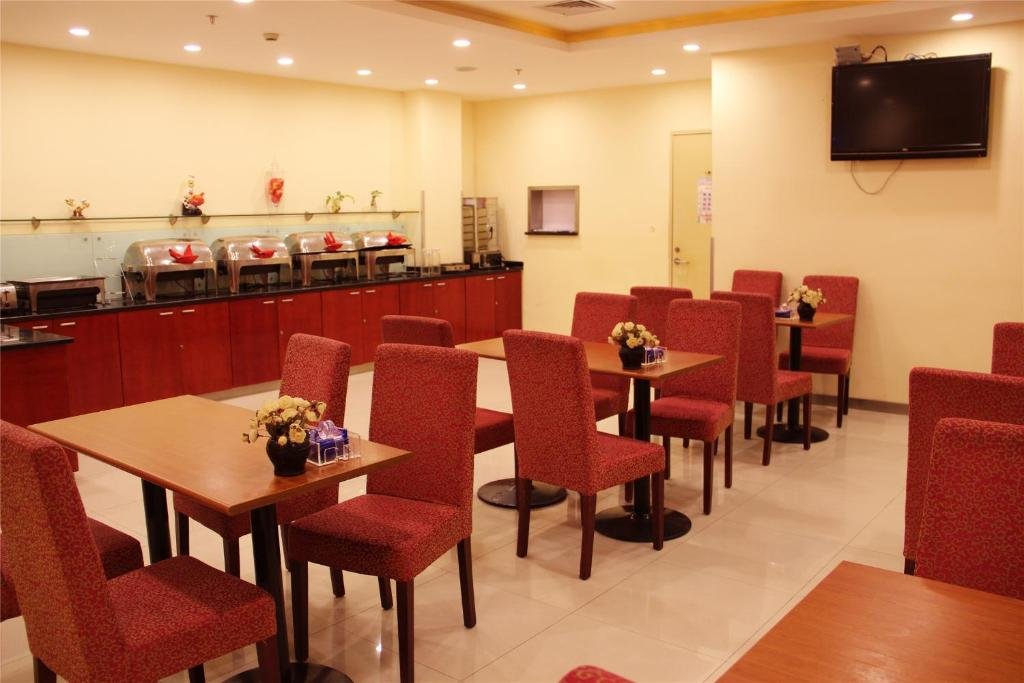 Jin Duo M Hotel — hotel in Xinhua