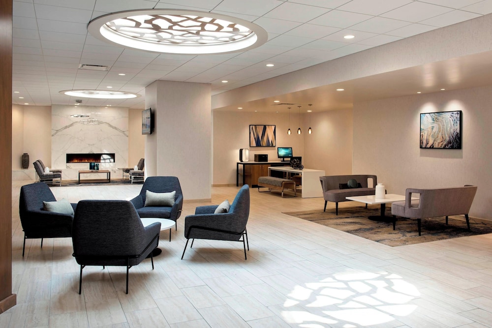 Delta Hotels by Marriott Utica — hotel in Utica