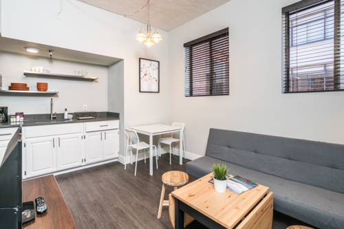 Ginosi Belltown Apartel - photo 3