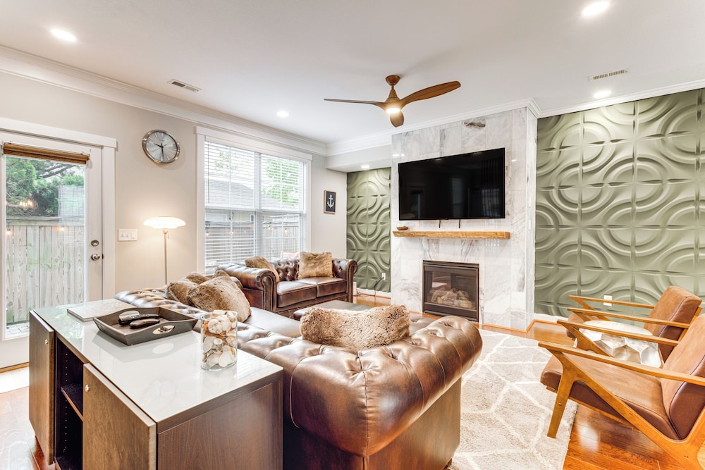 Modern Virginia Beach Retreat in Resort District - photo 28