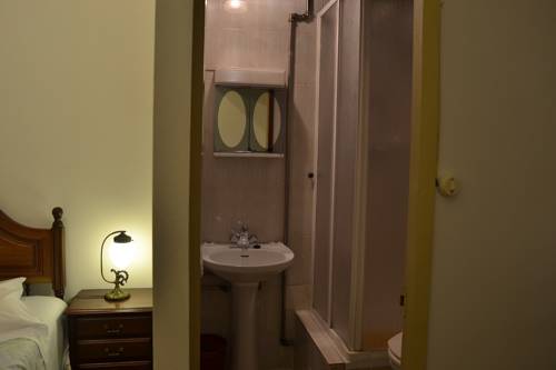 Residencial Antunes — 5-Star Luxury Hotel in Coimbra, Portugal