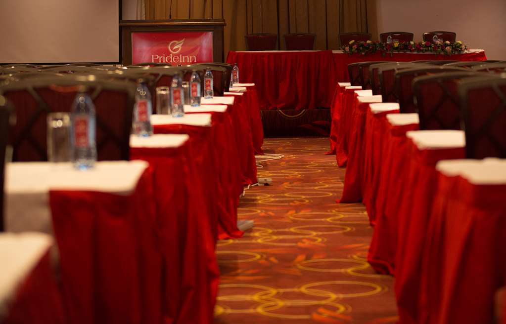 PrideInn Paradise Beach Hotel & Spa