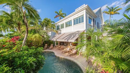 Noonas Mansion by Last Key Realty in Key West, United States