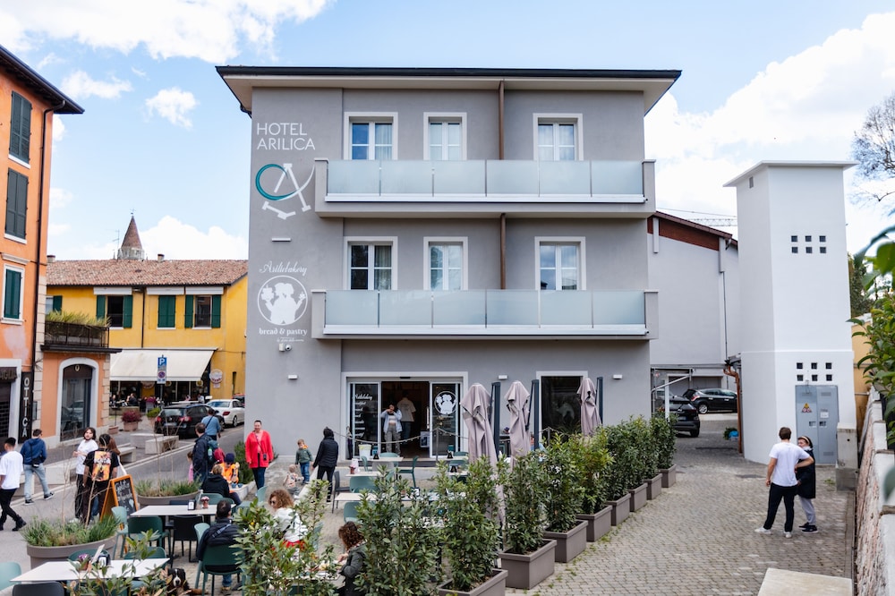 Hotel Arilica in Peschiera Del Garda, Italy