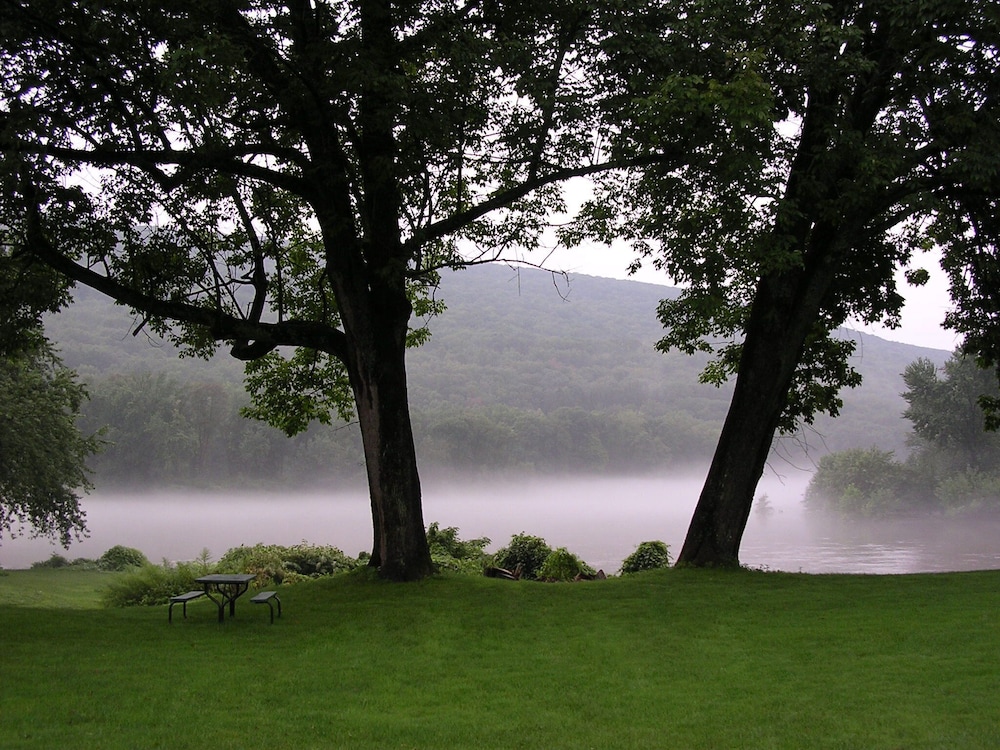The Shawnee Inn and Golf Resort - photo 88