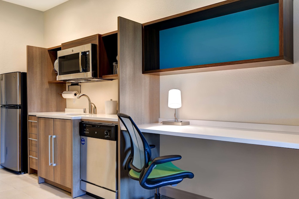 Home2 Suites by Hilton North Plano Hwy 75 - photo 15