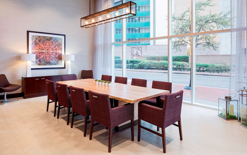 Hilton Garden Inn Downtown Dallas - photo 68