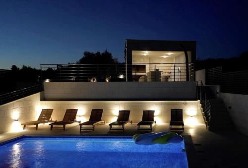 Villa Kiko Primošten Exclusively Yours Private Pool & Panoramic Sea Views — 4-Star Luxury Hotel in Primosten, Croatia