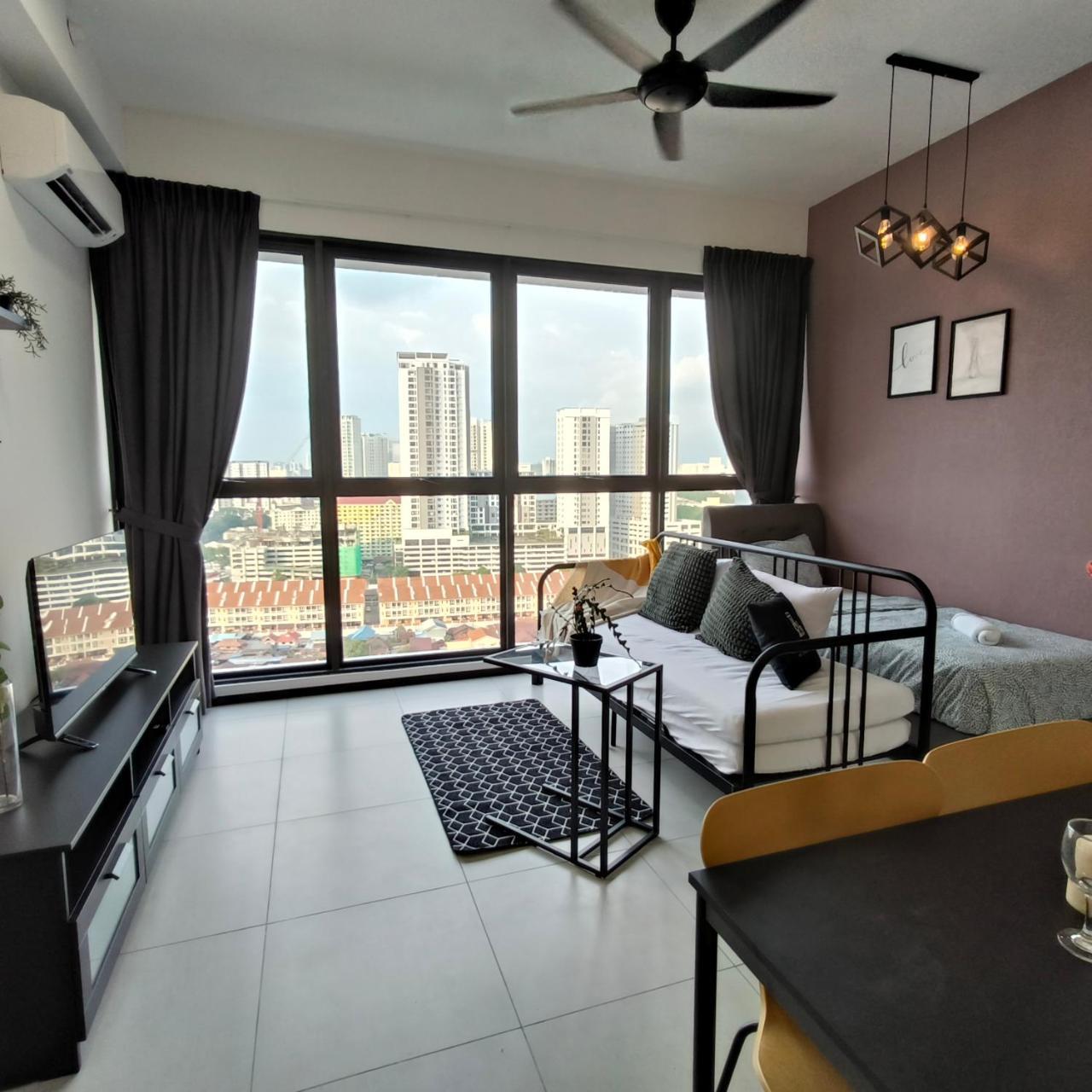 2Br Or 3Br Wonderful Homestay At Urban Suite By Lj Pulse — 4-Star Luxury Hotel in George Town, Malaysia