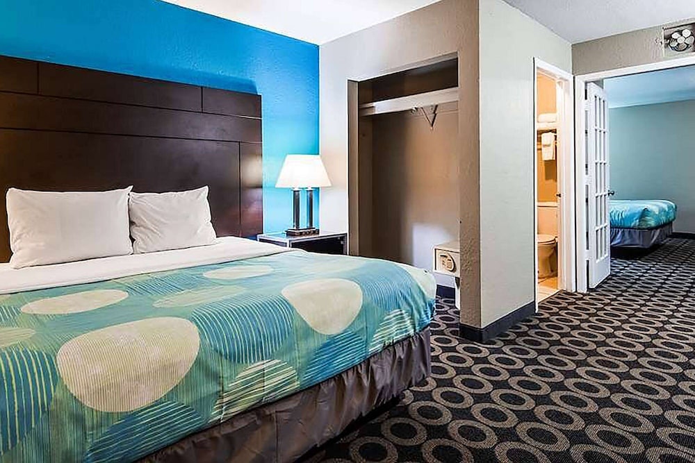 SureStay Hotel by Best Western San Antonio Northeast - photo 11