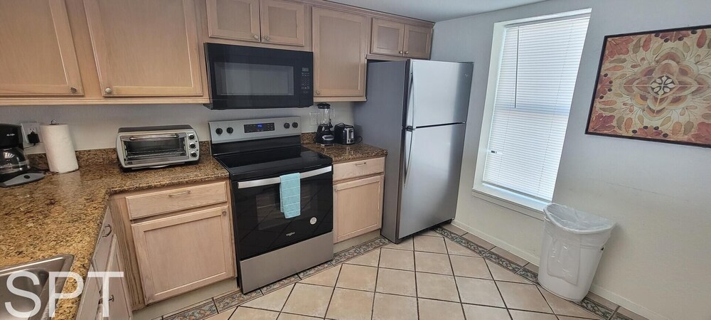 Saida Towers Iii 3101 3 Bedroom Condo by RedAwning - photo 31