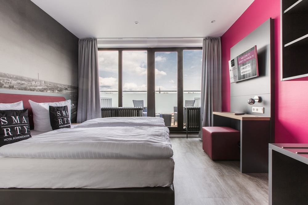 Lindenhof Hotel Boardinghouse — Leverkusen