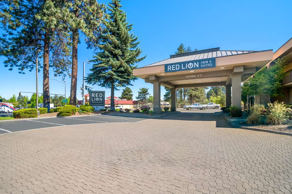 Red Lion Inn & Suites Deschutes River Bend - photo 12