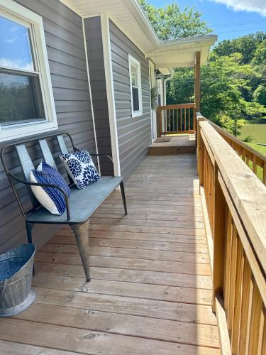 The Cozy Nest — hotel in Mount Airy