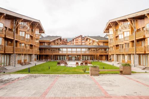 Pirin Golf Hotel Private Apartments Апартаменти Планински Изгрев в Пирин Голф in Razlog, Bulgaria