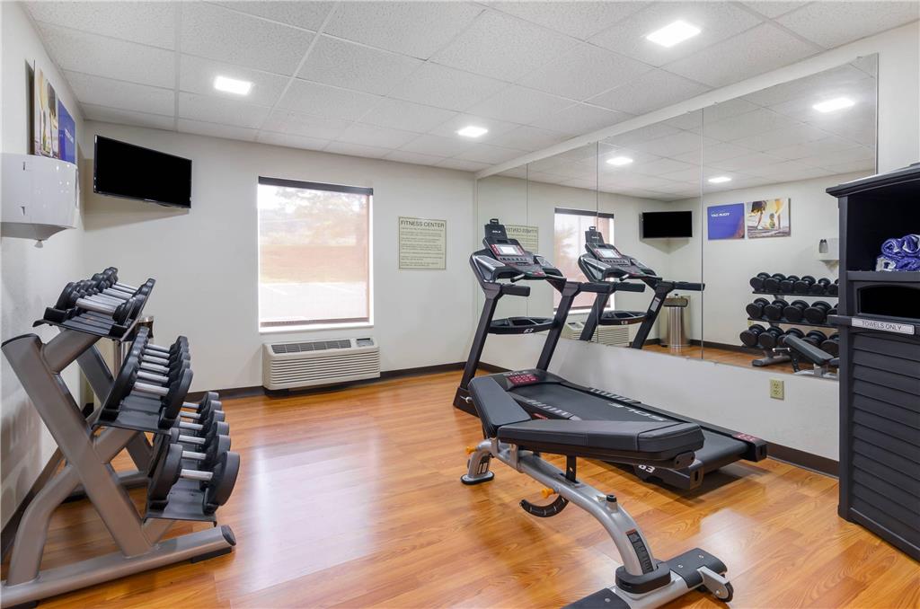 Comfort Inn & Suites Christiansburg I 81 - photo 22