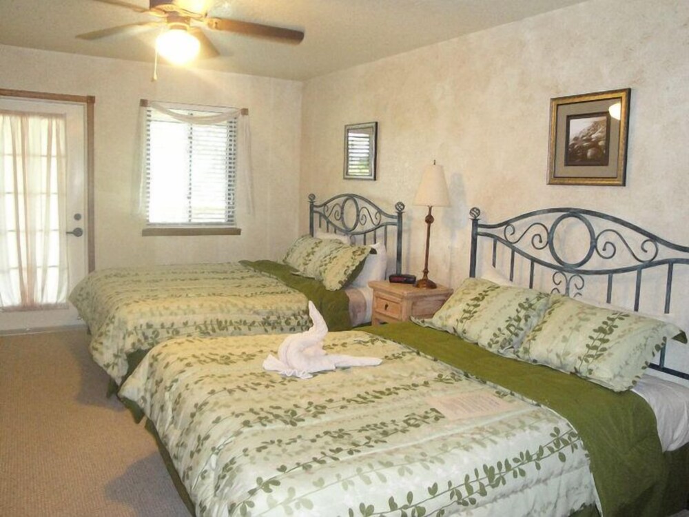 Mountain Harbor Resort and Spa - photo 14