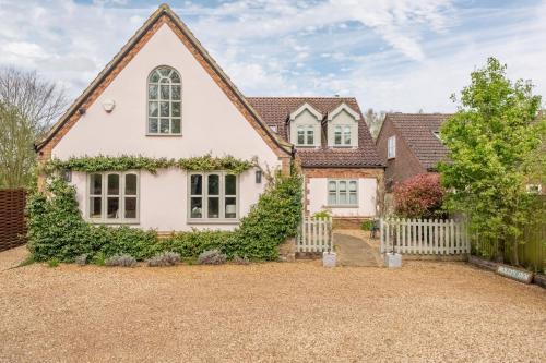 Mollys Den — hotel in Grimston