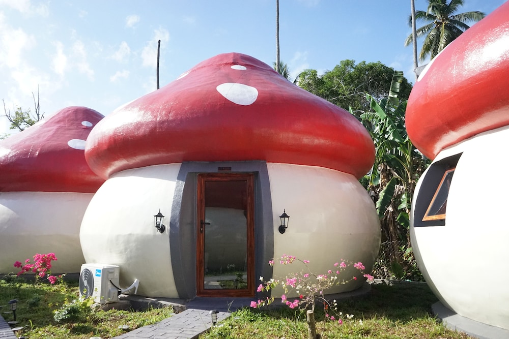 Mushrooms Inn in Semporna, Malaysia