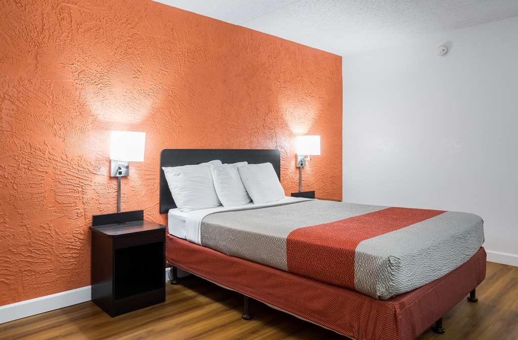 Motel 6 Prospect Heights IL - photo 8