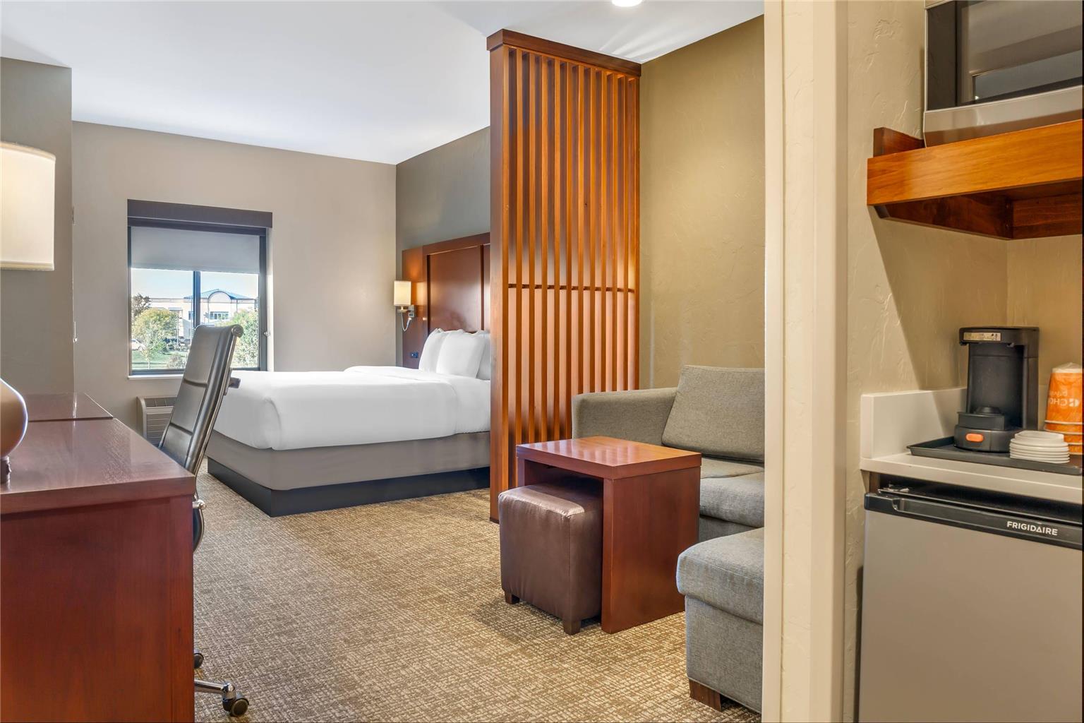 Comfort Suites Florence Cincinnati South - photo 23