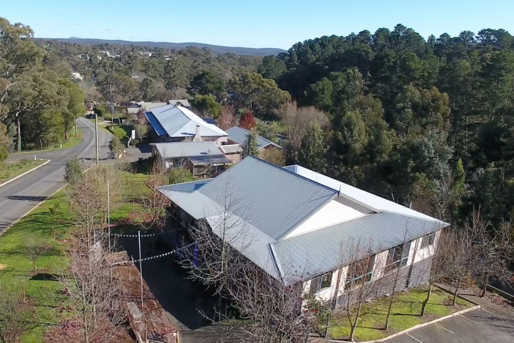 Cloverhill Hepburn Springs — 4-Star Luxury Hotel in Bendigo, Australia