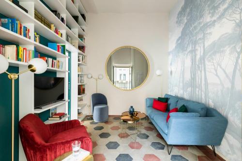 Ych Colosseo Book House — 4-Star Luxury Hotel in Rome, Italy