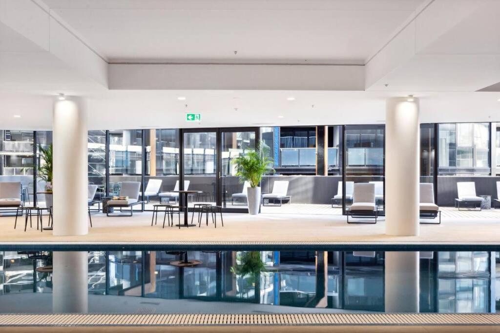 Central located 1Bedroom Apartment in Woden By Serain Residences — 4-Star Luxury Hotel in Phillip, Australia