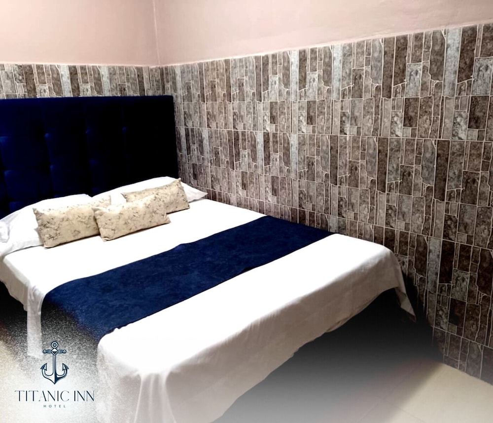 Hotel Titanic Inn - last minute hotel in Santa Marta
