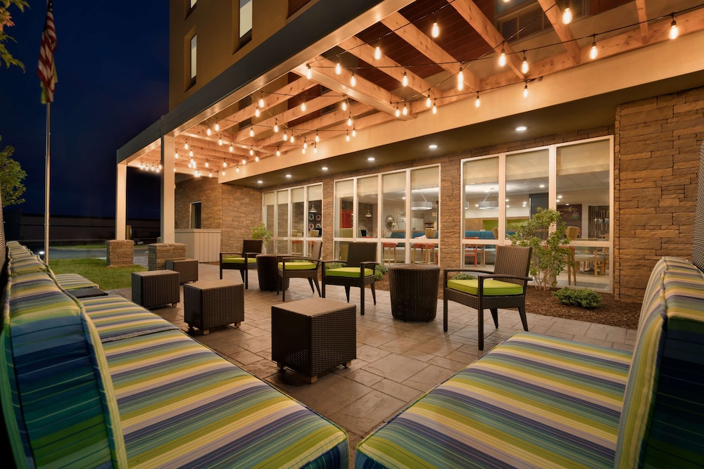 Home2 Suites by Hilton Roanoke VA - photo 39