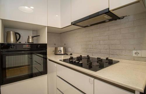Vake Chic 2BR Comfort Home By Wehost