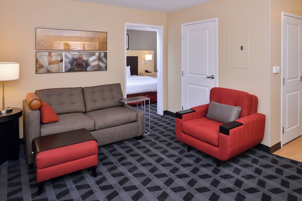 TownePlace Suites by Marriott Las Vegas Henderson - photo 14