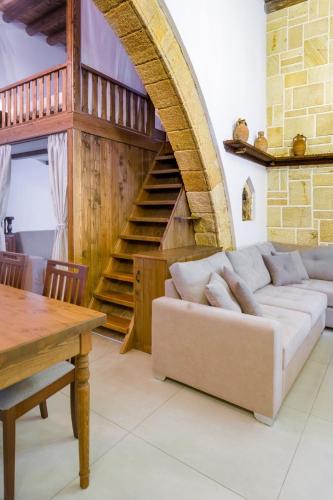 To Kamariko - last minute hotel in Unknown City