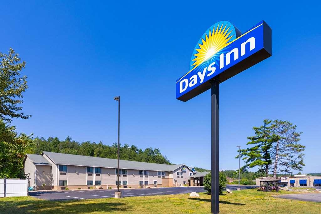 Days Inn by Wyndham Iron Mountain - photo 3